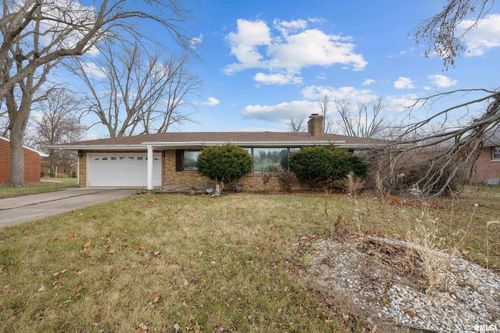104 Sycamore Ave, Morton, IL, 61550-1037 | Card Image