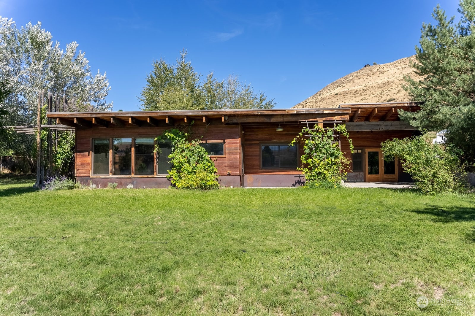 Twisp Winthrop Eastside Rd, Winthrop, WA 98862