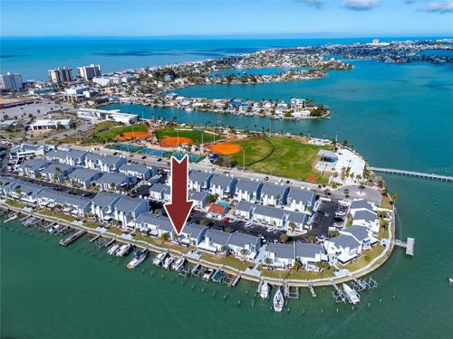 apt-b-329 Medallion Blvd, Madeira Beach, FL, 33708-1940 | Card Image