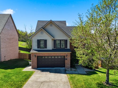 925 Medley Dr, Richmond, KY, 40475 | Card Image