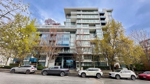 305-1777 W 7th Ave, Vancouver, BC, V6J0E5 | Card Image