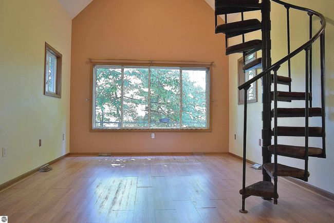 4467 S Forthill Rd, House other with 3 bedrooms, 2 bathrooms and null parking in Suttons Bay MI | Image 17