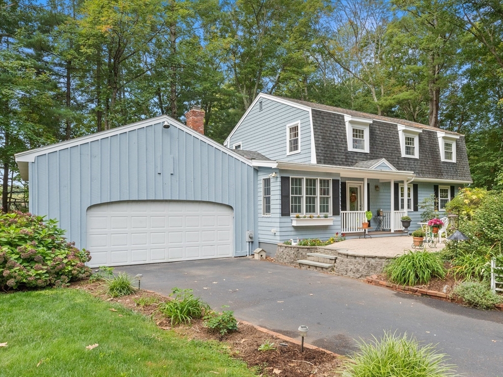 Granville Ln, North Andover, MA 01845