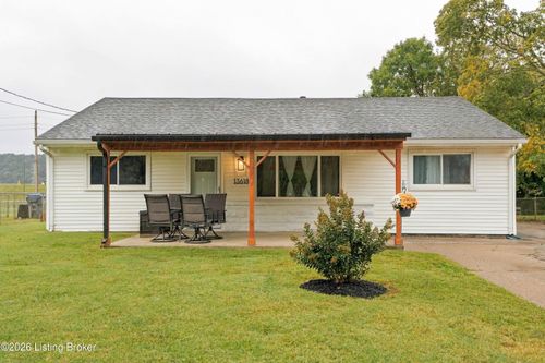 13618 Tennis Blvd, Louisville, KY, 40272-1220 | Card Image