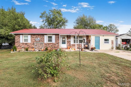 713 Oak St, Fredericktown, MO, 63645-1627 | Card Image