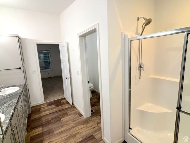 Master bathroom | Image 15