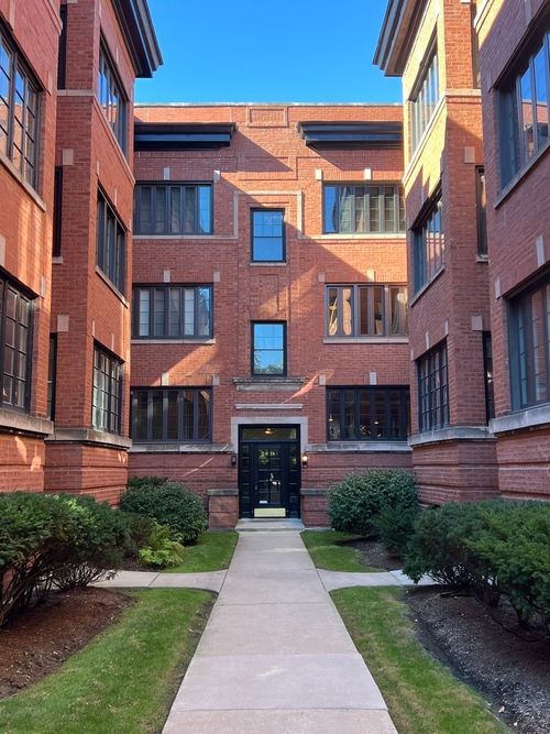 apt-1s-2016 1/2 Sherman Ave, Evanston, IL, 60201-3289 | Card Image