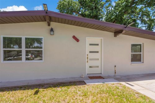2112 W Idlewild Avenue, TAMPA, FL, 33603 | Card Image