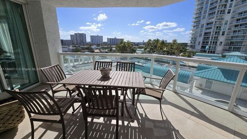 apt-646-16400 Collins Ave, Sunny Isles Beach, FL, 33160-4569 | Card Image