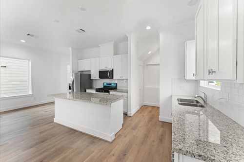 6413 Leopold Star Ln, Houston, TX, 77048-1435 | Card Image