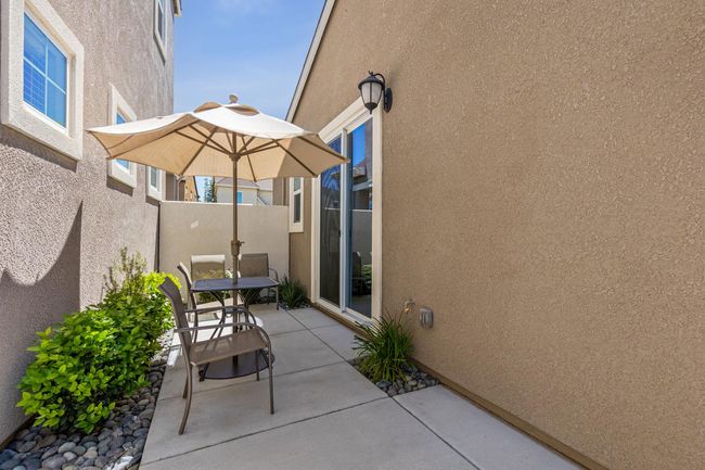 1570 Parkside Way, House other with 3 bedrooms, 3 bathrooms and null parking in Roseville CA | Image 24