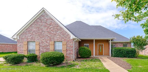 103 King Arthur Ln, Clinton, MS, 39056-5888 | Card Image