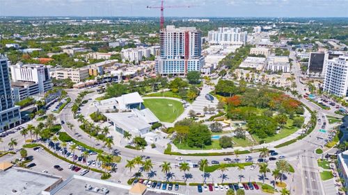 apt-205-2005 Jefferson St, Hollywood, FL, 33020-6942 | Card Image