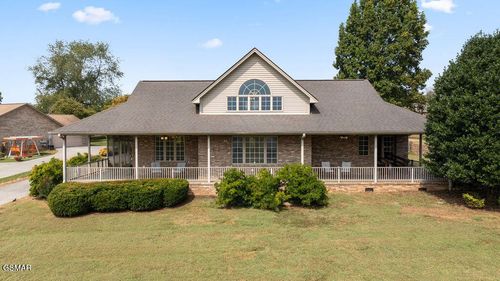 2723 Madison Rdg, Sevierville, TN, 37876-7901 | Card Image