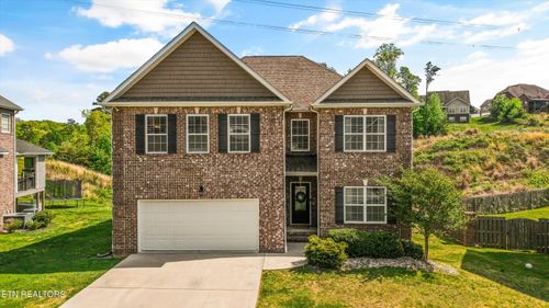 8506 Coral Sand Ln, Knoxville, TN, 37938-4612 | Card Image