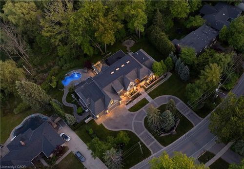 1412 Birchwood Drive, Mississauga, ON, L5J1T2 | Card Image