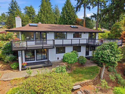 4802 111th Ave Ne, Kirkland, WA, 98033-7746 | Card Image