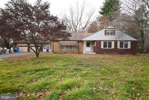 1 Sunnyside Ln, YARDLEY, PA, 19067-2614 | Card Image