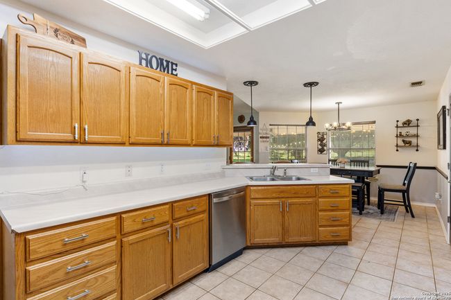 15563 S Skaggs Rd, House other with 4 bedrooms, 3 bathrooms and null parking in Atascosa TX | Image 12