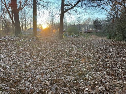 2136 Vienna Dozier Road, Pfafftown, NC, 27040 | Card Image