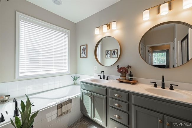 15813 Maclear Dr, House other with 4 bedrooms, 3 bathrooms and null parking in Midlothian VA | Image 15