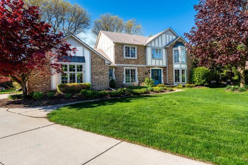 46603 Greenridge Dr, Northville Township, MI, 48167-1799 | Card Image