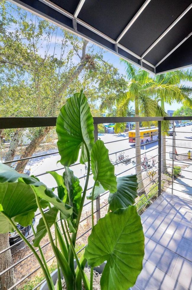 balcony | Image 22