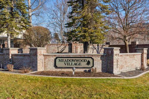 512 N Village Ln, Liberty Lake, WA, 99019-9637 | Card Image