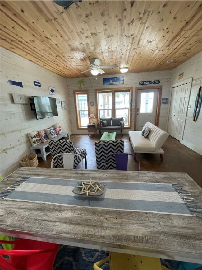 502 - 2120 S 11 Th St, Townhouse with 3 bedrooms, 3 bathrooms and null parking in Port Aransas TX | Image 13