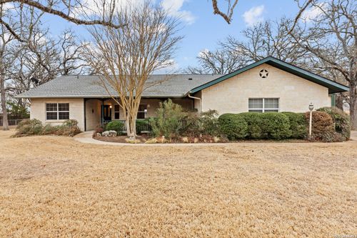 237 Emerald Loop, Fredericksburg, TX, 78624-5848 | Card Image