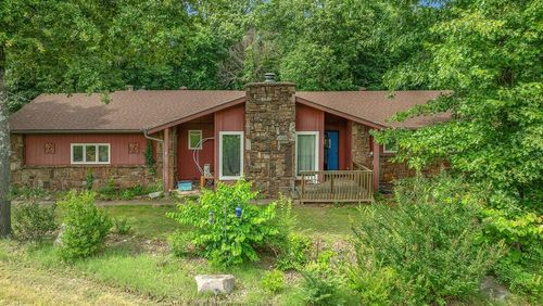 2 Dulverton Dr, Bella Vista, AR, 72715-2307 | Card Image