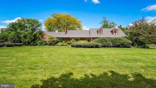 1591 Middletown Rd, GLEN MILLS, PA, 19342-9664 | Card Image