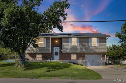 1105 Market St, Ste Genevieve, MO, 63670-1423 | Card Image