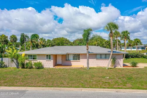 312 Waverly Circle, Daytona Beach, FL, 32118 | Card Image