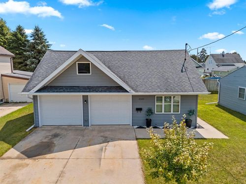 2309 9th Place, Two Rivers, WI, 54241 | Card Image