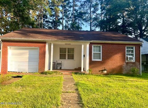 87 Dean Dr, Grenada, MS, 38901-4407 | Card Image