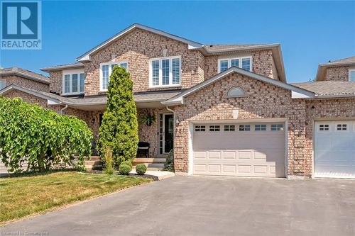 521 Eliza Cres, Burlington, ON, L7L6J1 | Card Image