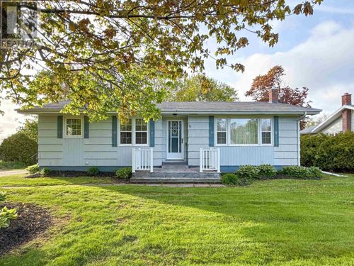 31 Kenlea Dr, Charlottetown, PE, C1A6V3 | Card Image