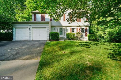 6704 Seabird Ct, CLINTON, MD, 20735-5848 | Card Image