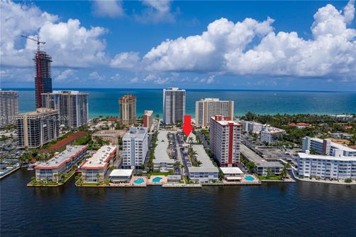 110-3131 S Ocean Dr, Hallandale Beach, FL, 33009-7270 | Card Image