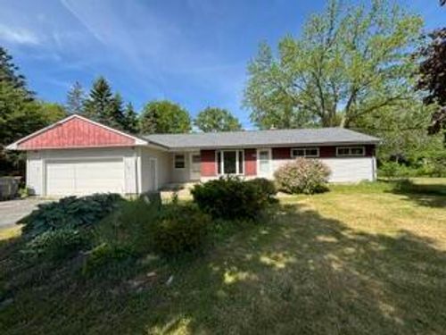 8507 N 64th St, Brown Deer, WI, 53223-2819 | Card Image