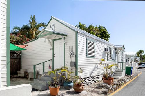 624-800 Elizabeth St, Key West, FL, 33040-6404 | Card Image