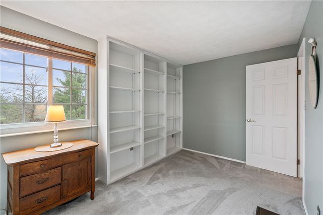 310 Redrome Cir W, Townhouse with 2 bedrooms, 2 bathrooms and 3 parking in Bridgeville PA | Image 23