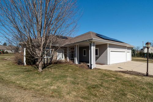 2308 Coldwater Creek Drive, Waukesha, WI, 53188 | Card Image