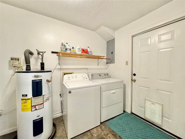 173 Rye St, House other with 3 bedrooms, 2 bathrooms and 2 parking in Trinity TX | Image 41