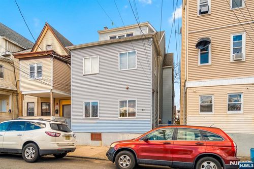 80 Pennington St, Paterson, NJ, 07501-3136 | Card Image