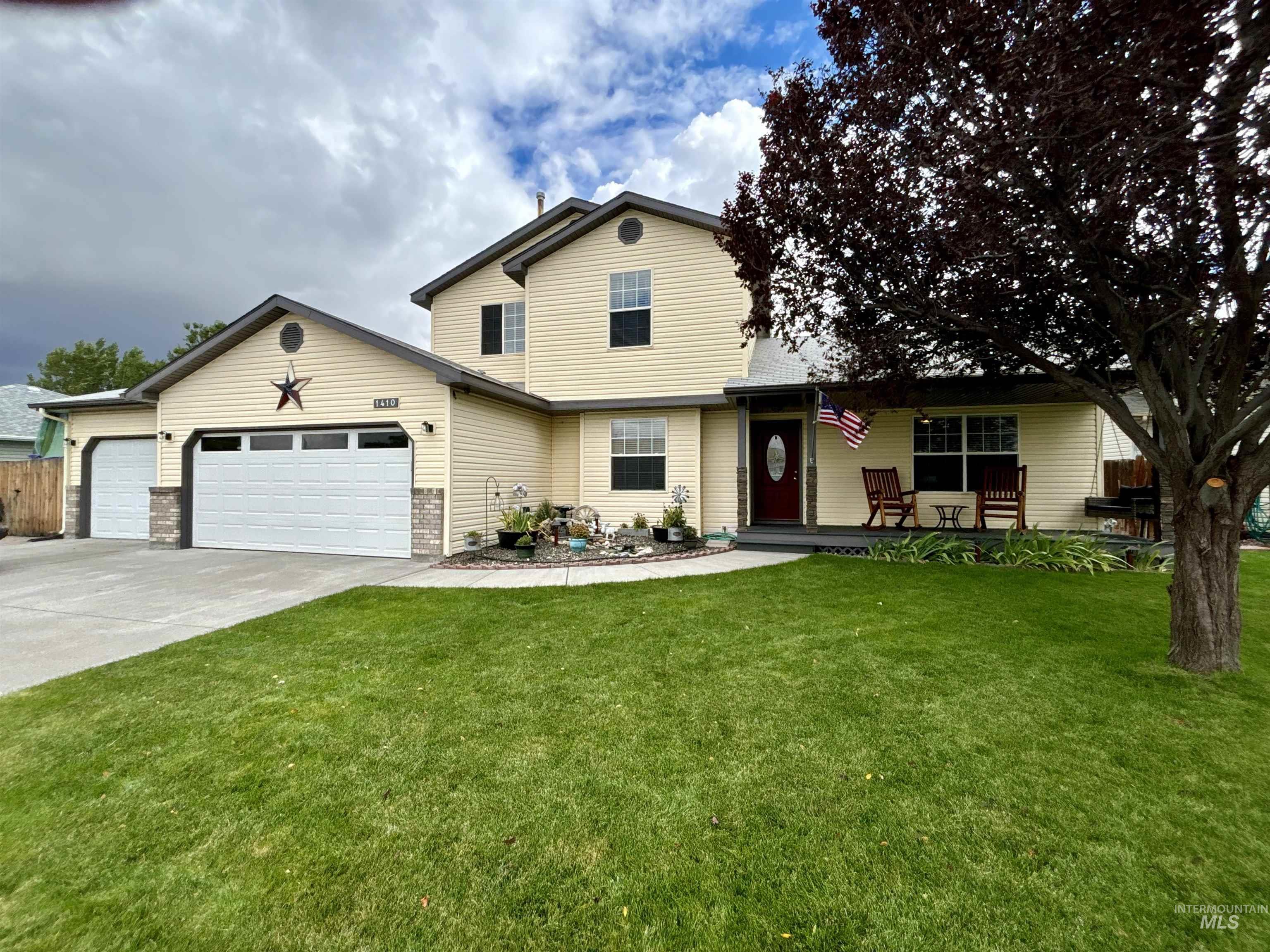 Lara Pl, Mountain Home, ID 83647