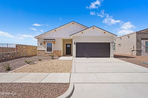 613 Paseo De La Reina Street, Horizon City, TX, 79928 | Card Image