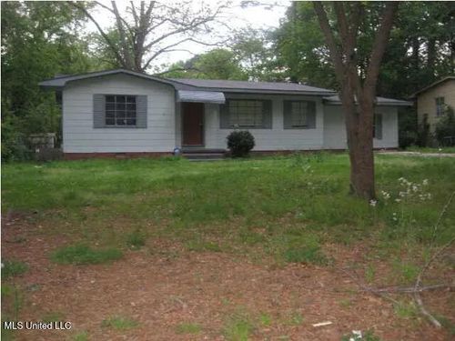 960 Stuart St, Jackson, MS, 39204-5235 | Card Image