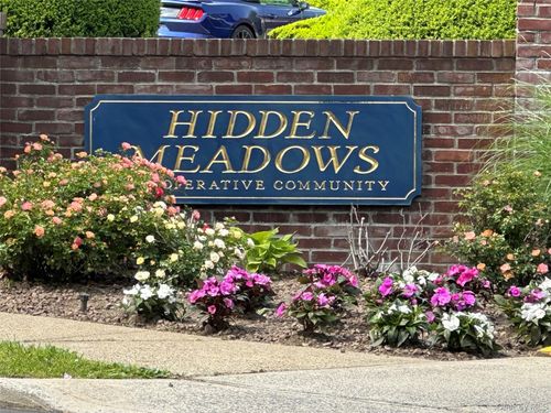 35-35 Bailey Ct, Middle Island, NY, 11953-1322 | Card Image